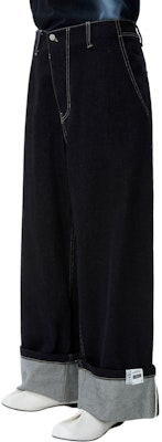 ADER ERROR Seluar Jeans Biru Mid-Rise Straight-Leg dengan Poket Berzip. BN01SSJE0105BL Details for ADER ERROR Seluar Jeans Biru Mid-Rise Straight-Leg dengan Poket Berzip. BN01SSJE0105BL