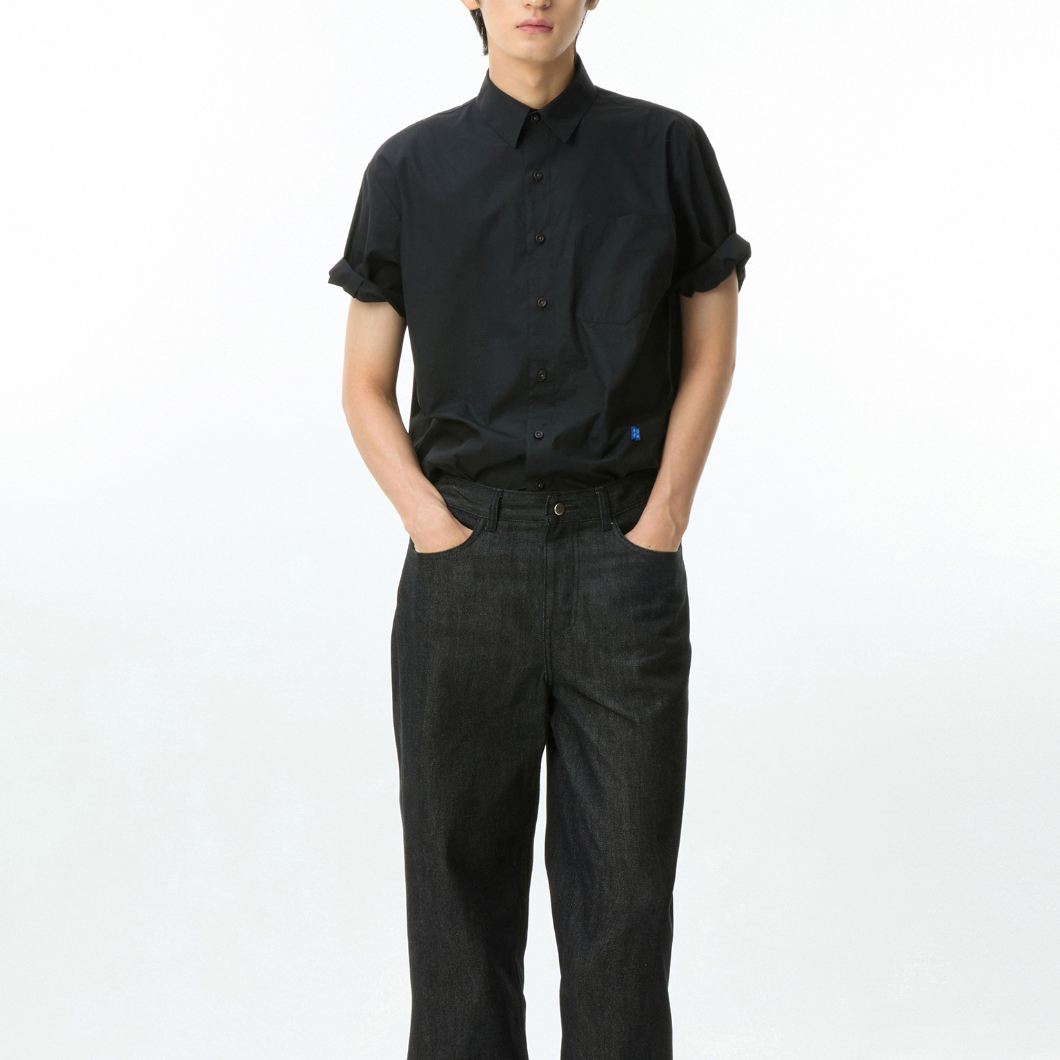 Shop ADER ERROR Baju Hitam Lengan Pendek Oversized Single-Breasted Warna Solid BN42FYSH0202BK