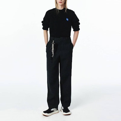 ADER ERROR SS23 经典黑色刺绣标志男女同款卫衣 BMSGFYKT0101BK Lookbook ADER ERROR SS23 经典黑色刺绣标志男女同款卫衣 BMSGFYKT0101BK