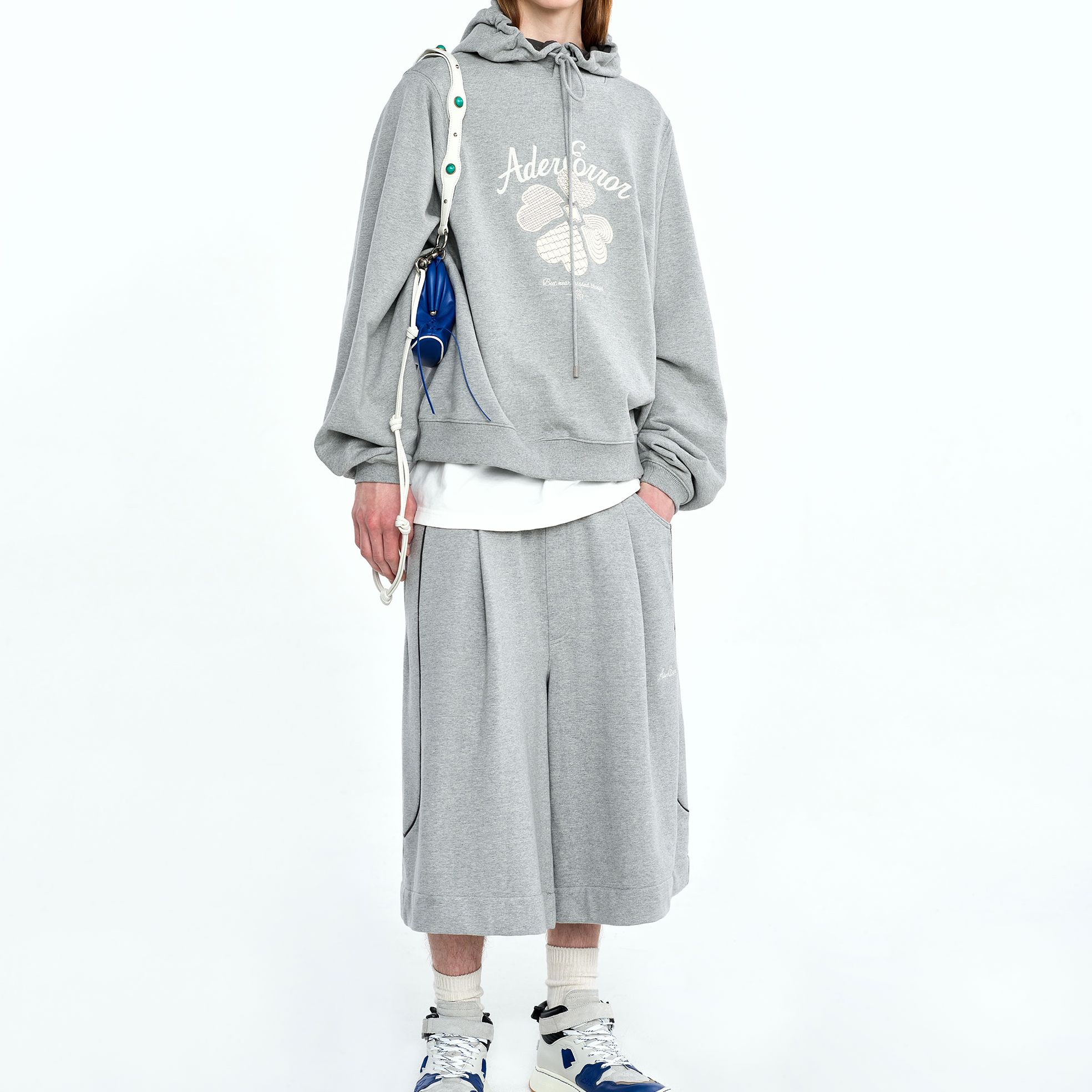 Details for Sudadera con capucha unisex ADER ERROR SS23 Through Editism, logo gris floral BMADSSHD0102GR