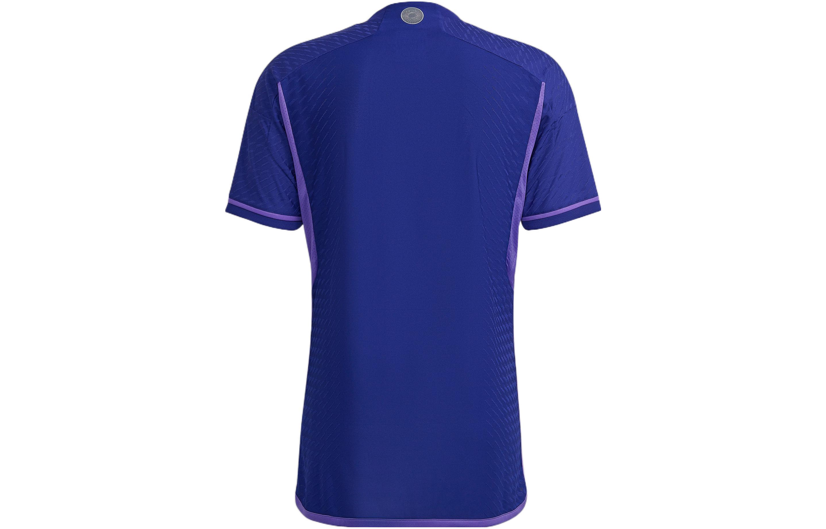 Lookbook adidas 2022 Argentina Away Jersey Piala Dunia Logo Biru. HB9657