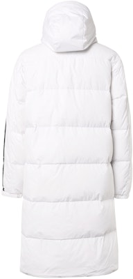 adidas Jaket Panjang 3-Stripes 600 Fill Hoodie Putih. IT8713 Lookbook adidas Jaket Panjang 3-Stripes 600 Fill Hoodie Putih. IT8713