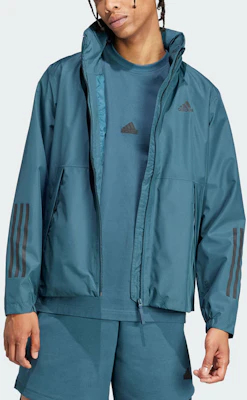 adidas 3-Stripes BSC RAIN RDY Jaket Kalis Air Retro Arctic Blue IK0507 Lookbook adidas 3-Stripes BSC RAIN RDY Jaket Kalis Air Retro Arctic Blue IK0507