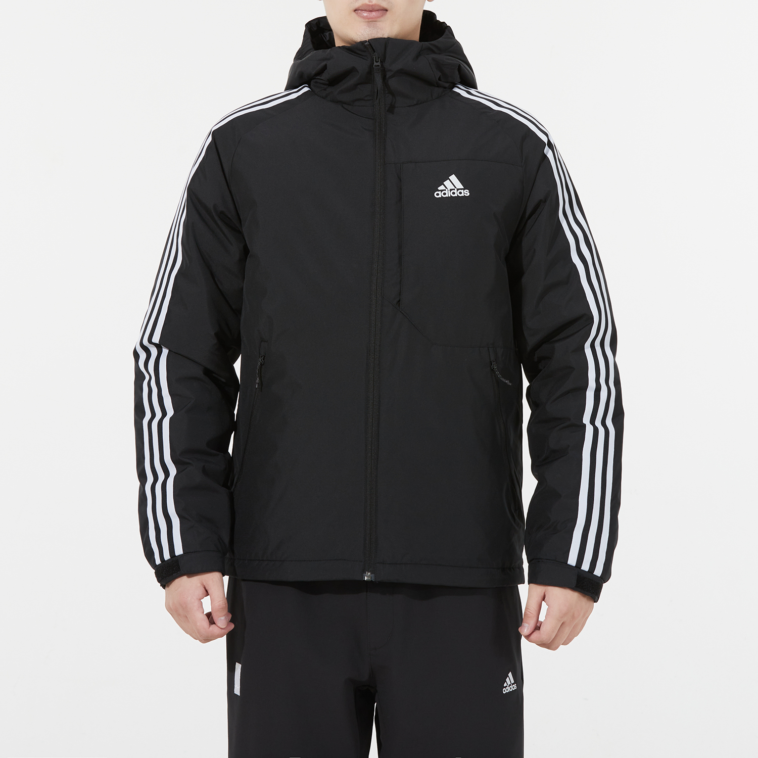 Shop adidas Jaket Hitam 3-Stripes Tahan Air Musim Dingin dengan Hoodie. H23080