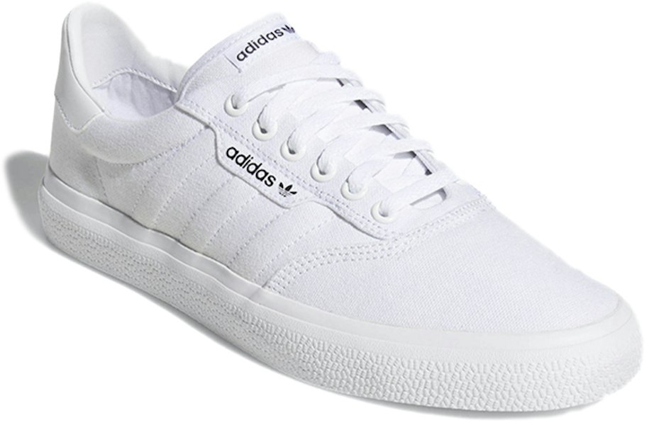 阿迪达斯 3MC Vulc '云白' B22705 Lookbook 阿迪达斯 3MC Vulc '云白' B22705