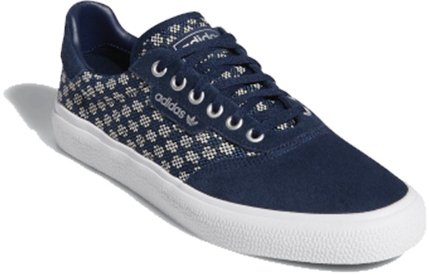 阿迪达斯 3MC Vulc Daewon Song 学院蓝色 G27785 Lookbook 阿迪达斯 3MC Vulc Daewon Song 学院蓝色 G27785