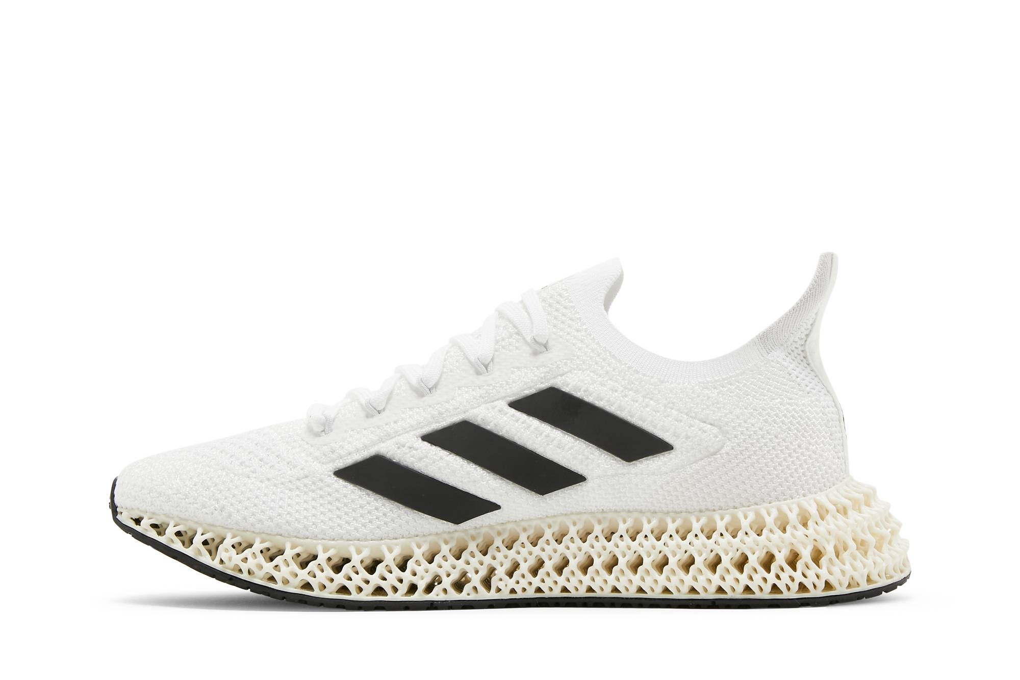 Lookbook 愛迪達 4DFWD '白黑' Q46448