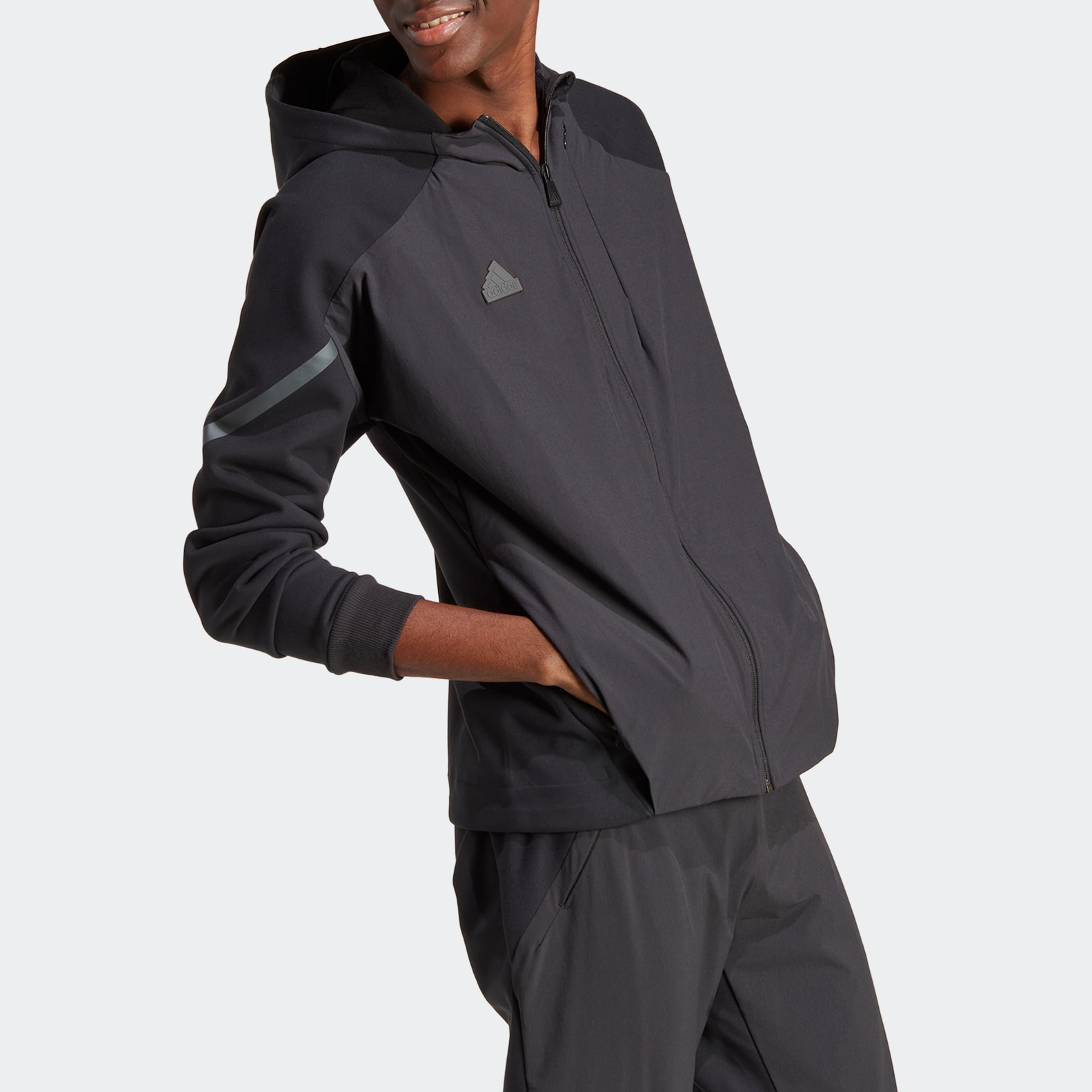 adidas  Black Logo Zip-Up Hoodie Jacket IC8039 圖 5