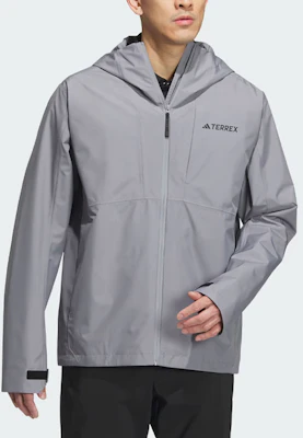 adidas 戶外防水防風透氣外套 淺灰色 IU2670 Lookbook adidas 戶外防水防風透氣外套 淺灰色 IU2670