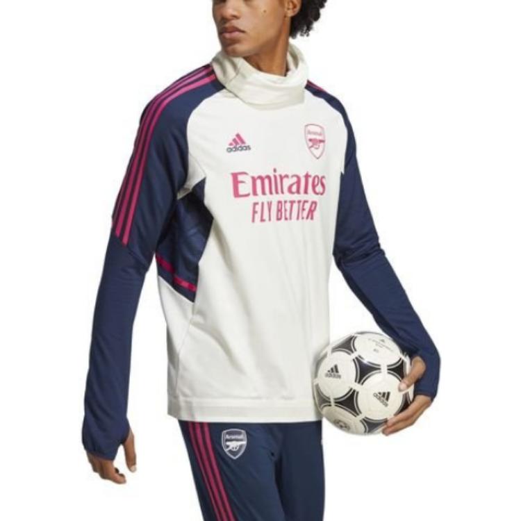 Lookbook adidas 復古高領長袖套頭衫 白色 HS7625