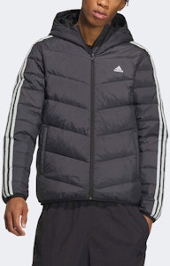 Chaqueta Acolchada Ligera con Capucha adidas Tres Rayas. IK7601 Lookbook Chaqueta Acolchada Ligera con Capucha adidas Tres Rayas. IK7601