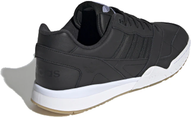 adidas A.R. Trainer Core Hitam EE5404 Shop adidas A.R. Trainer Core Hitam EE5404