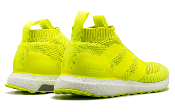 Lookbook アディダス エース16+ ウルトラブースト "ボルト" BY1598