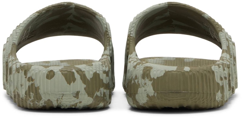 adidas Adilette 22 'Olive Strata Camo' HP6517 Details for adidas Adilette 22 'Olive Strata Camo' HP6517