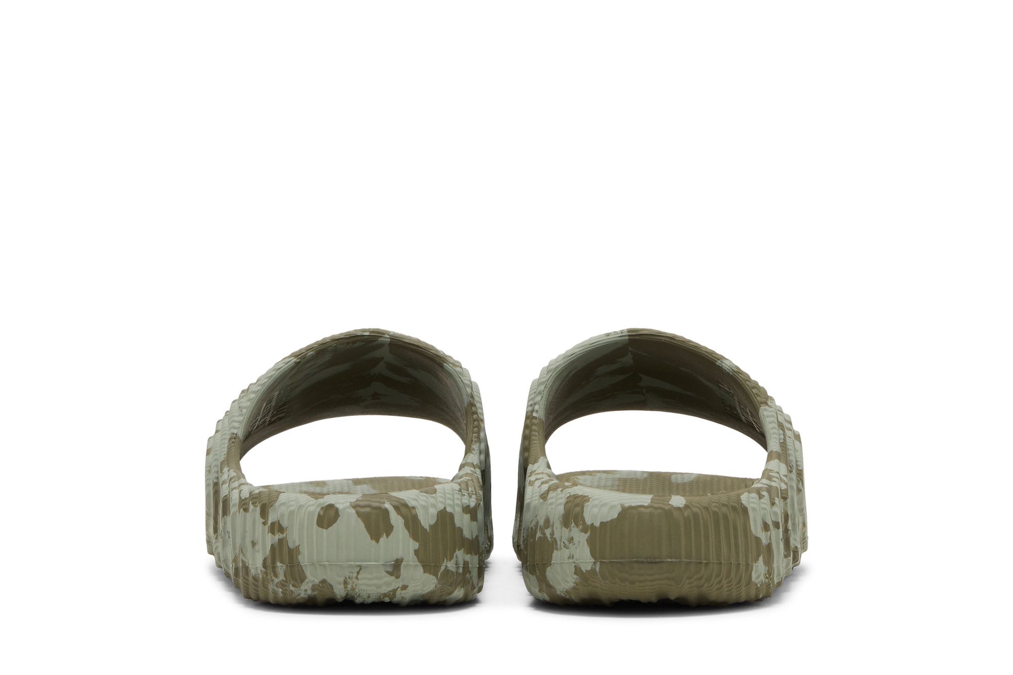 Sizing 아디다스 아딜렛 22 '올리브 스트라타 카모' HP6517