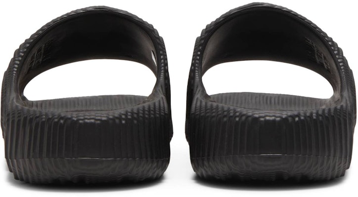 adidas Adilette 22 Slides 'Black Scarlet' ID4925 Details for adidas Adilette 22 Slides 'Black Scarlet' ID4925