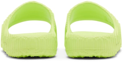 adidas Adilette 22 Sandalias 'Amarillo Solar' HP6523 Details for adidas Adilette 22 Sandalias 'Amarillo Solar' HP6523