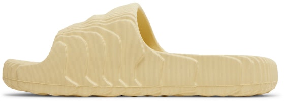 Shop 愛迪達 Adilette 22 拖鞋 'St 沙漠沙' GX6945