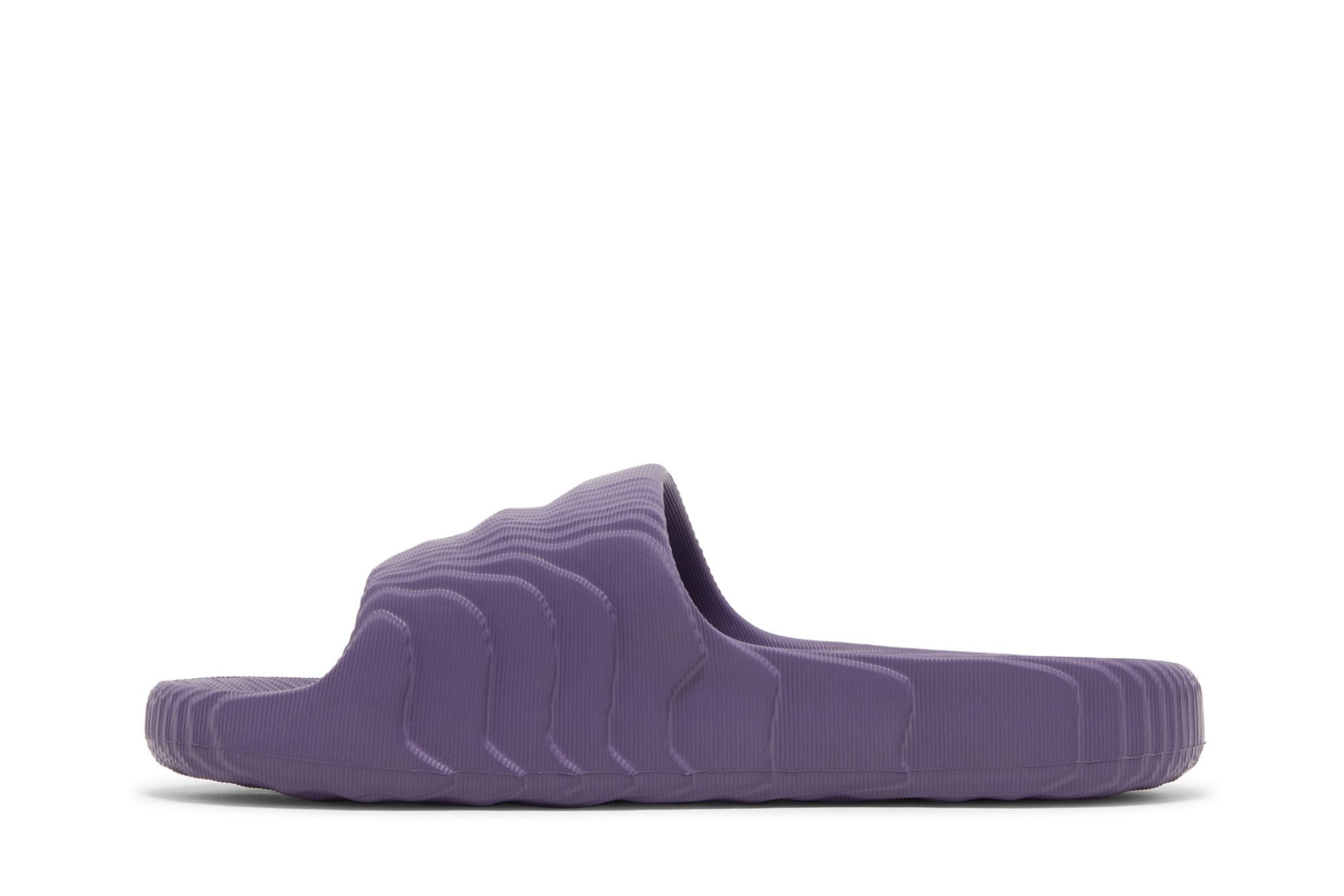 Shop adidas Adilette 22 Ciabatte ''Tech Purple'' HP6524