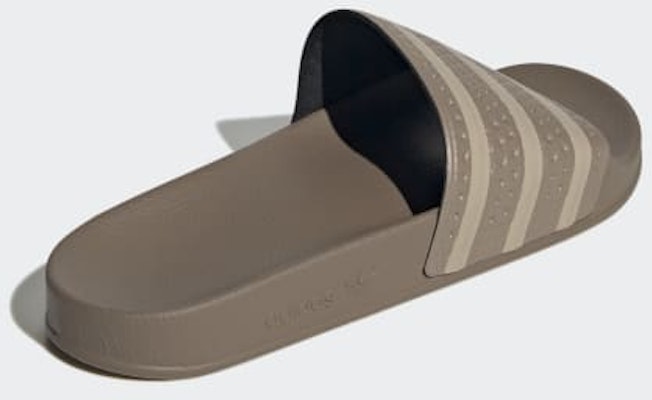 adidas Adilette 'Chalky Brown' HQ1426 Purchase adidas Adilette 'Chalky Brown' HQ1426