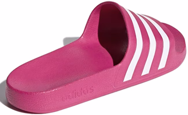 adidas Adilette Aqua 粉紅色 白色 拖鞋 Lookbook adidas Adilette Aqua 粉紅色 白色 拖鞋