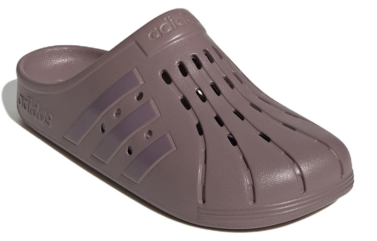 Lookbook adidas Adilette Clogs Paarse Unisex Sportslippers Casual GY1826