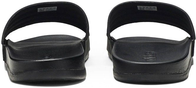 adidas Adilette Cloudfoam Plus Mono Sandal 'Hitam' S82137 Details for adidas Adilette Cloudfoam Plus Mono Sandal 'Hitam' S82137