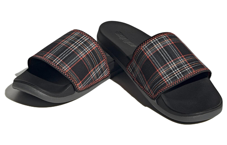 Lookbook adidas Adilette Comfort Slide ''Carreaux Noirs'' GY2488
