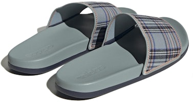 阿迪达斯 Adilette 舒适拖鞋 '魔灰格纹' GY2487 Lookbook 阿迪达斯 Adilette 舒适拖鞋 '魔灰格纹' GY2487