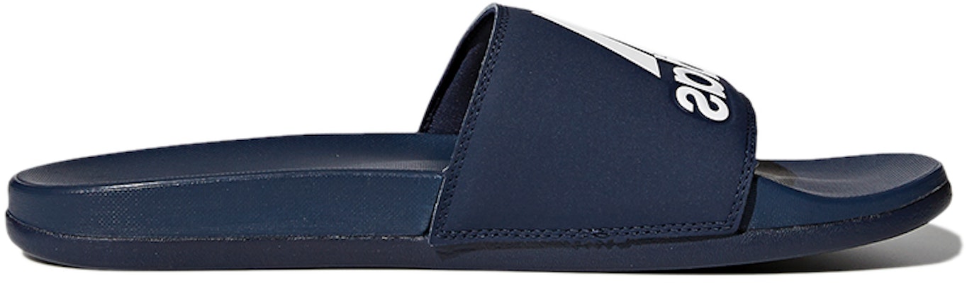adidas Adilette Comfort Slides 'Hitam Putih' Sandal Santai AC8329 Order adidas Adilette Comfort Slides 'Hitam Putih' Sandal Santai AC8329