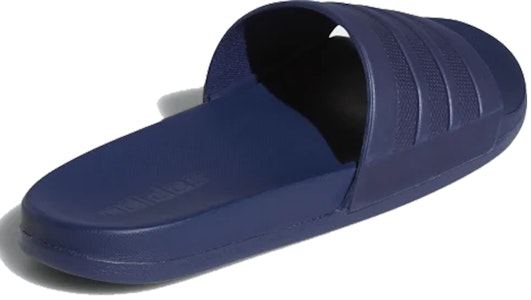 adidas Adilette Comfort Slides 午夜藍 拖鞋 Lookbook adidas Adilette Comfort Slides 午夜藍 拖鞋
