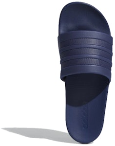 adidas Adilette Comfort Slides 午夜藍 拖鞋 Shop adidas Adilette Comfort Slides 午夜藍 拖鞋