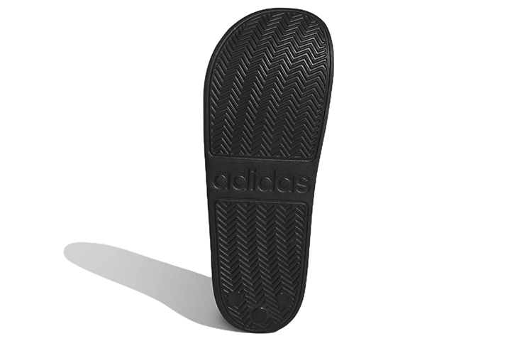 adidas Adilette Cozy Wear-Resistant White Unisex Slippers 'White Red Black' 圖 6