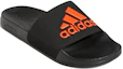 Shop adidas Adilette 簡潔拖鞋 黑橙