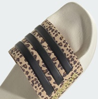 adidas Adilette Shower 'Putih Kekuningan' IG3682 Sizing adidas Adilette Shower 'Putih Kekuningan' IG3682