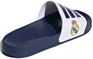 adidas Adilette 沐浴拖鞋 藍白 Shop adidas Adilette 沐浴拖鞋 藍白