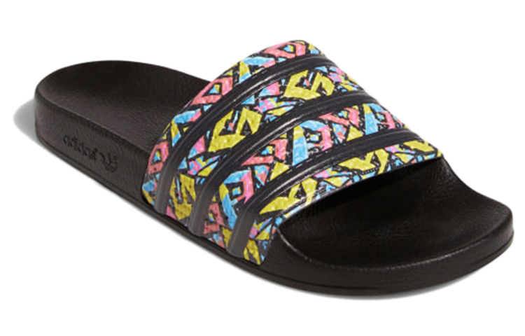 Lookbook adidas Originals Adilette 拖鞋 黑/黃/粉