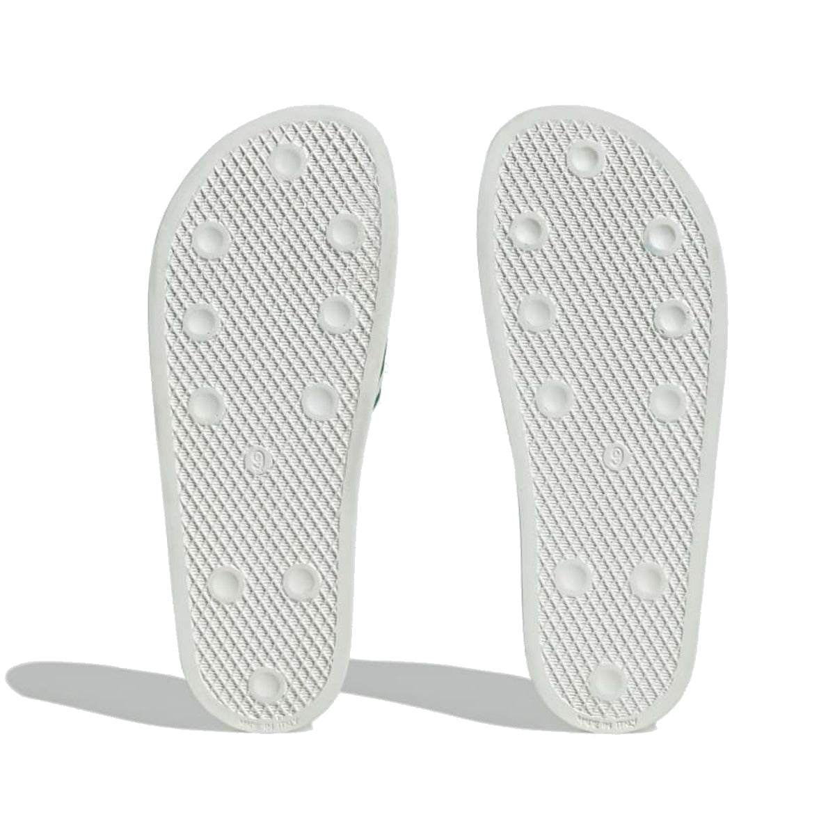 Shop アディレッタ スライド グリーン/ホワイト IG7501