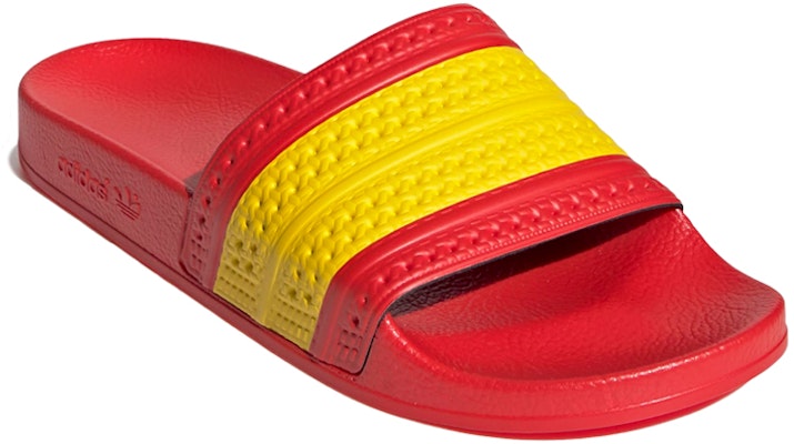 Chanclas adidas Adilette 'España' G55382 Lookbook Chanclas adidas Adilette 'España' G55382