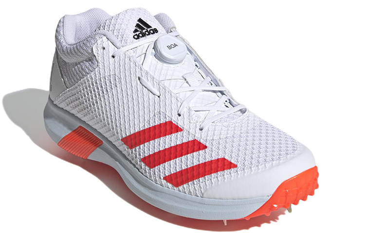 Lookbook 阿迪达斯 Adipower Vector Mid 20 '白红' EF3504