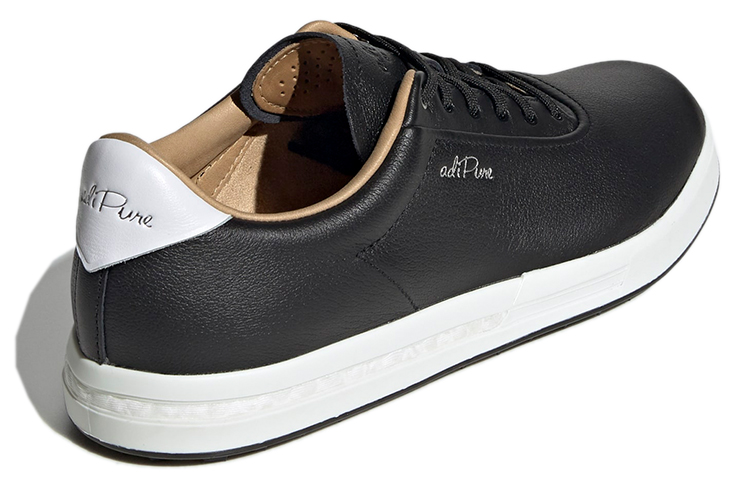 Shop adidas Adipure SP 黑白變為 adidas Adipure SP 黑與白
