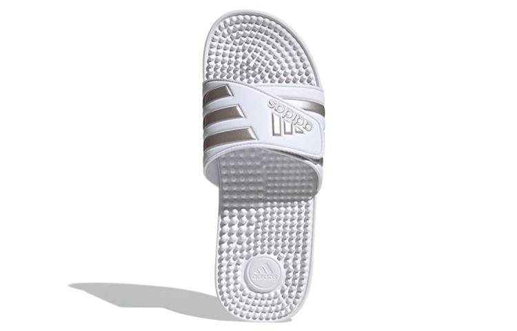 Shop adidas Adissage Slides ''Wit Platinum Metallic'' F35576
