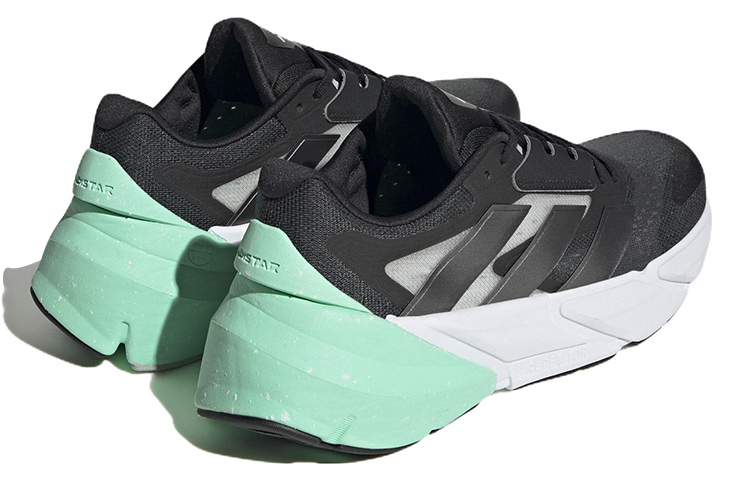 Shop adidas Adistar 2.0 舒適時尚 輕便耐磨 低筒 跑步鞋 黑色
