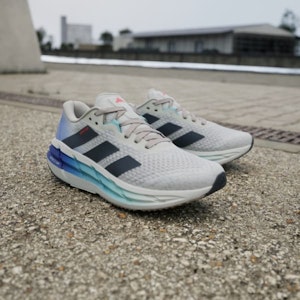 아디다스 아디스타 3 러닝 뉴욕 스니커즈 오프화이트/오로라잉크/플래시아쿠아 ID6169 Cheap 아디다스 아디스타 3 러닝 뉴욕 스니커즈 오프화이트/오로라잉크/플래시아쿠아 ID6169