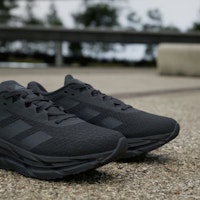 アディダス アディスター BYD 'コアブラック' IH7649 1