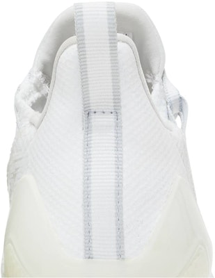 adidas Adizero 11 'Komik - Putih Awan' FZ1159 Sizing adidas Adizero 11 'Komik - Putih Awan' FZ1159