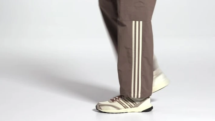 Adidas Adizero Adios OG Putih/Coklat Beige/Krim Putih KI6182 Order Adidas Adizero Adios OG Putih/Coklat Beige/Krim Putih KI6182