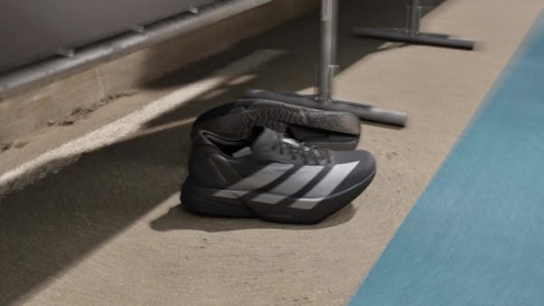 Adidas Adizero Adios Pro 4 Core Black/Iron Metallic/Carbon JR4887 Lookbook Adidas Adizero Adios Pro 4 Core Black/Iron Metallic/Carbon JR4887