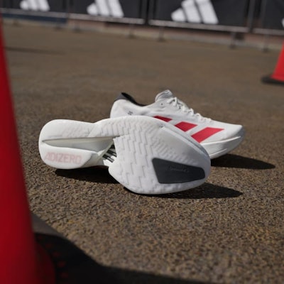 Adidas Adizero Adios Pro 4 Off White/Better Scarlet/Core Black JR6363 Lookbook Adidas Adizero Adios Pro 4 Off White/Better Scarlet/Core Black JR6363