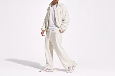 Order Adidas Adizero Boston 13 跑鞋 核心白/銀色金屬/幸福粉紅 JQ9666